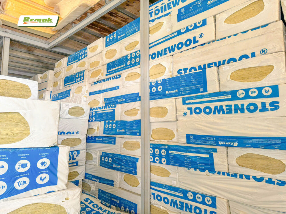 Tại sao bông khoáng Remak®Stonewool là giải pháp tiết kiệm cho phòng karaoke? 6 Kho hàng len đá cách âm Remak Stonwool
