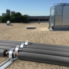 Cao su lưu hóa ống HVAC có cháy không? Giải pháp cách nhiệt an toàn cho mùa hè